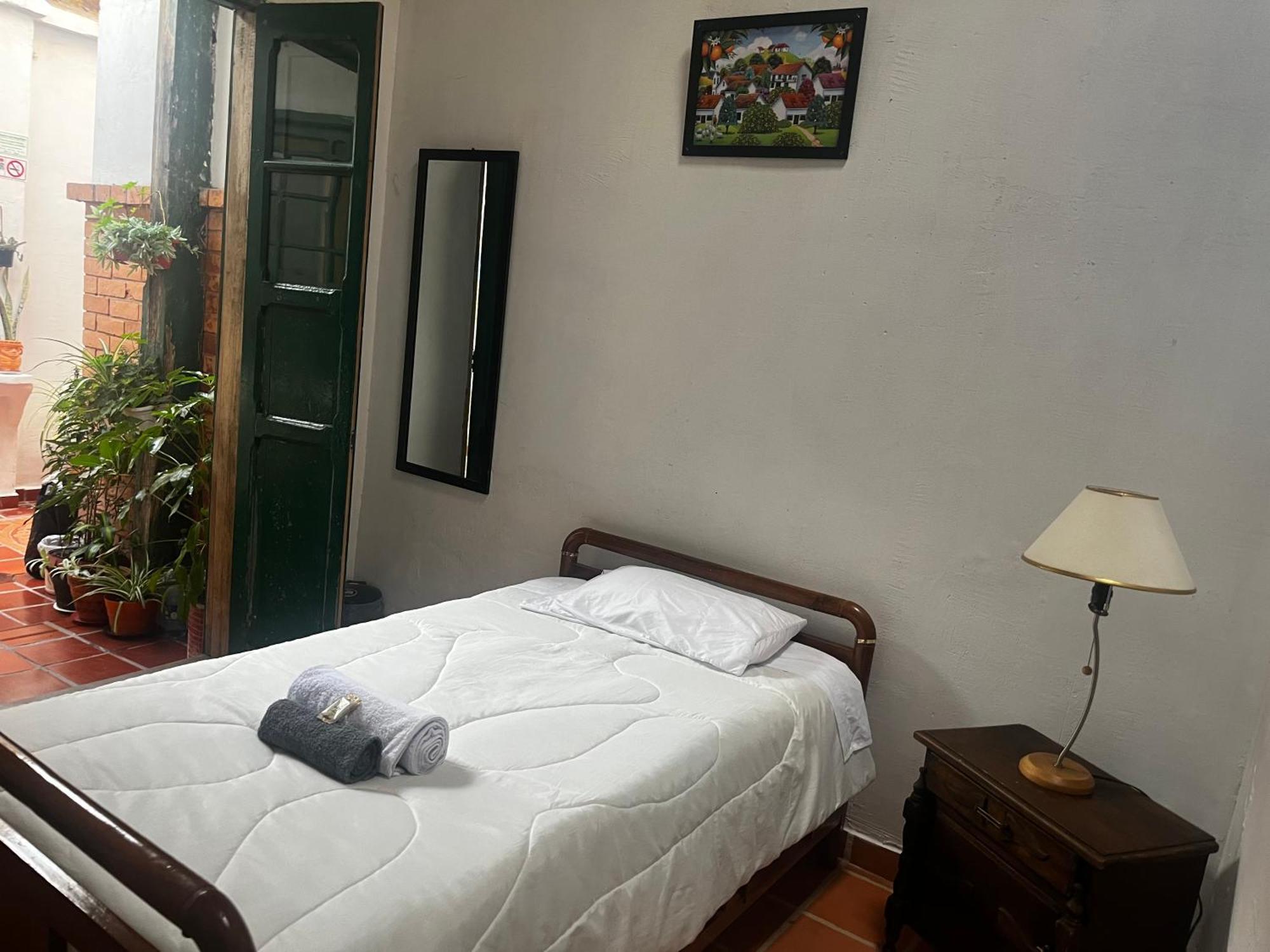 Casa De Lourdes - La Candelaria Bogotá Extérieur photo
